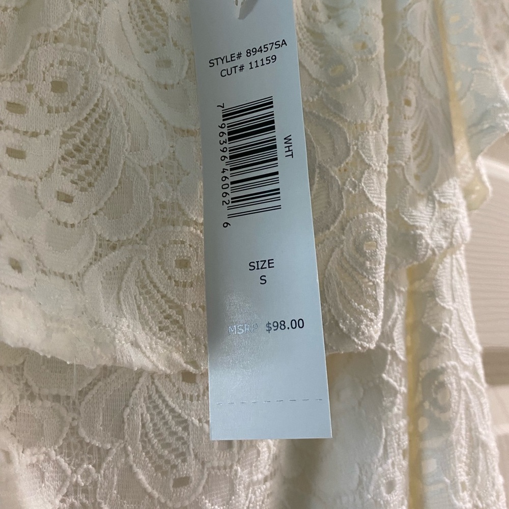 WHITE DRESS - Picture 2 of 3